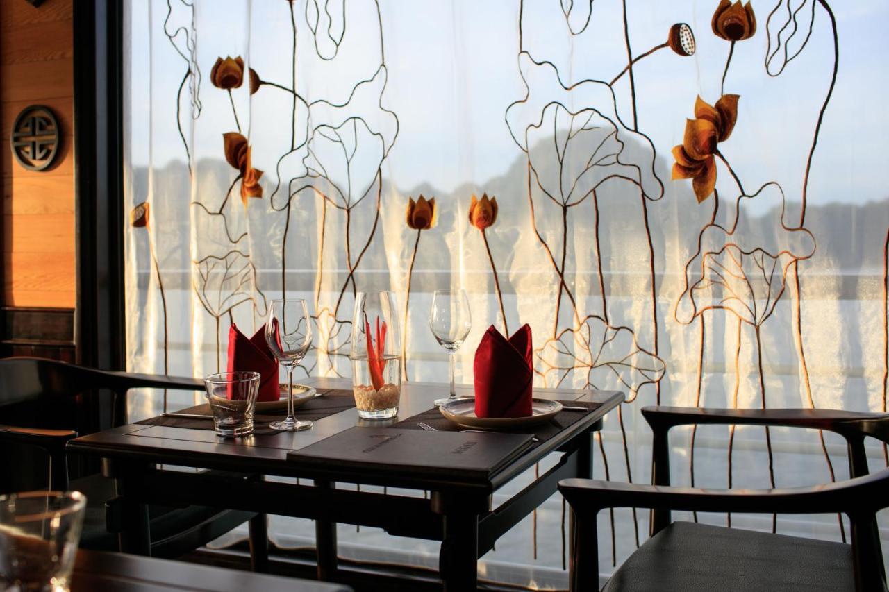 V'Spirit Cruise Hotel Ha Long Exterior photo