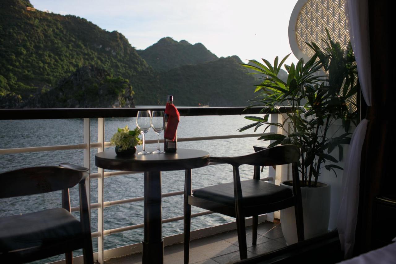 V'Spirit Cruise Hotel Ha Long Exterior photo